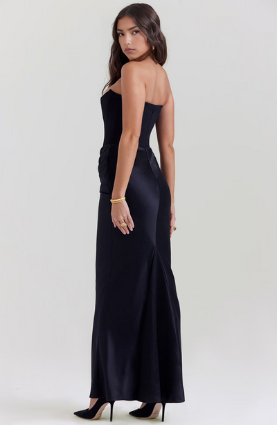 Hera - Elegante Abito da Festa Senza Spalline in Colore Pieno