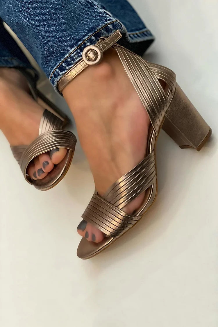 FIORELLA | SUSSURRI D'AMORE SANDALI