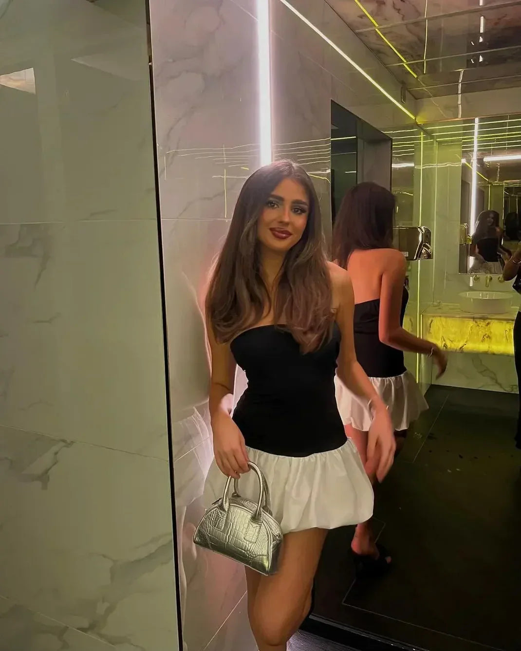 Danielle | Abito Mini con Orlo a Bolle