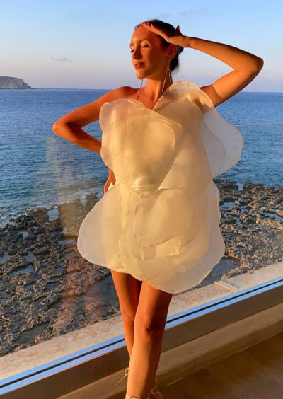 Bianca | Abito Mini con Spalla Unica e Fiori