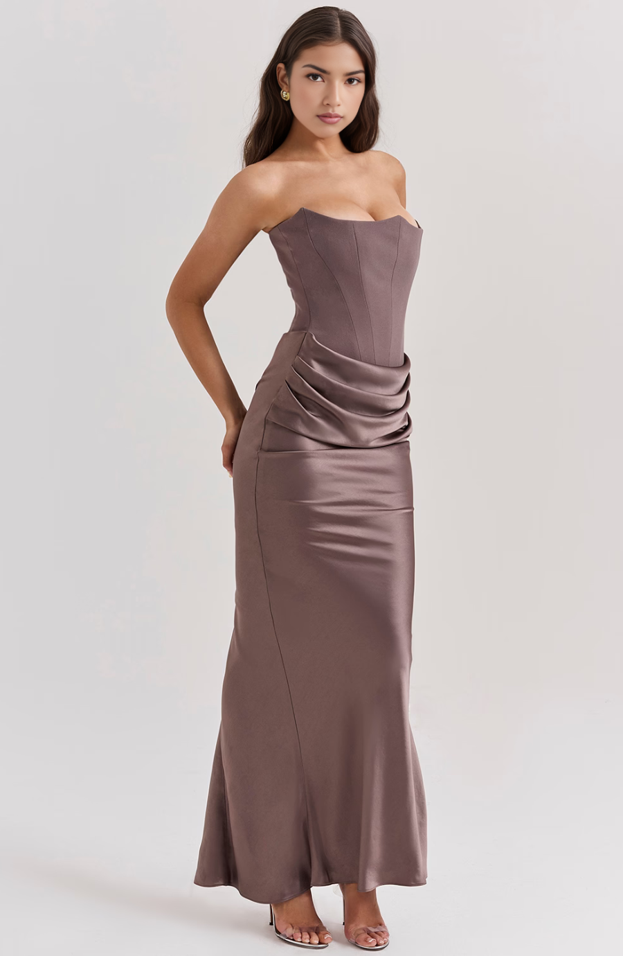 Hera - Elegante Abito da Festa Senza Spalline in Colore Pieno