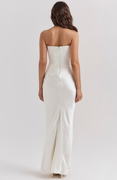 Hera - Elegante Abito da Festa Senza Spalline in Colore Pieno