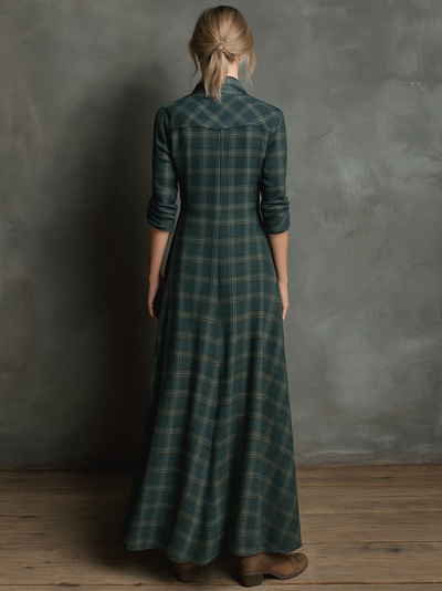 Maxi abito a righe con revers