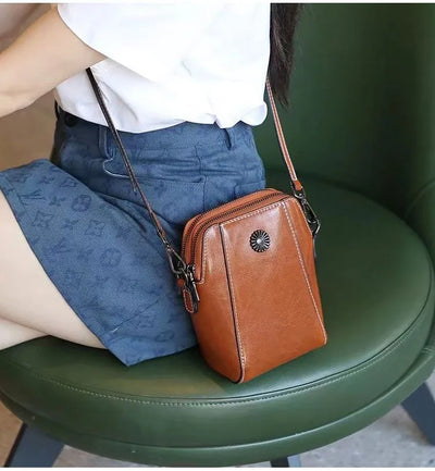 Vienna - Mini Borsa a Mano Compatta di Colore Solido