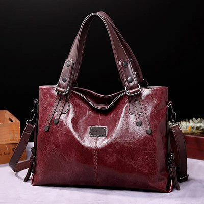 Aralyn - Borsa a Spalla in Pelle Morbida e Raffinata