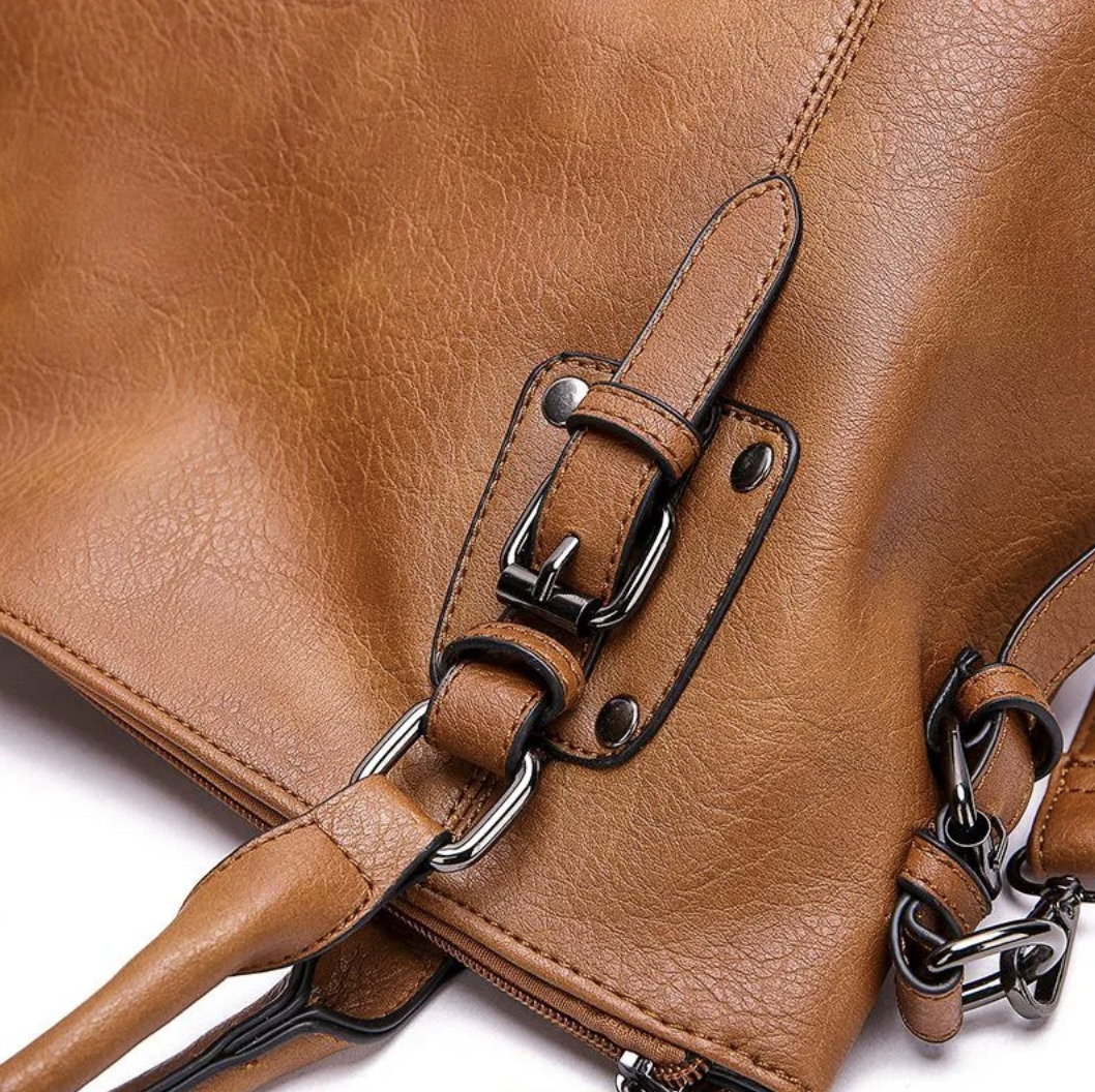 Vera - Borsa a Spalla con Fibbia
