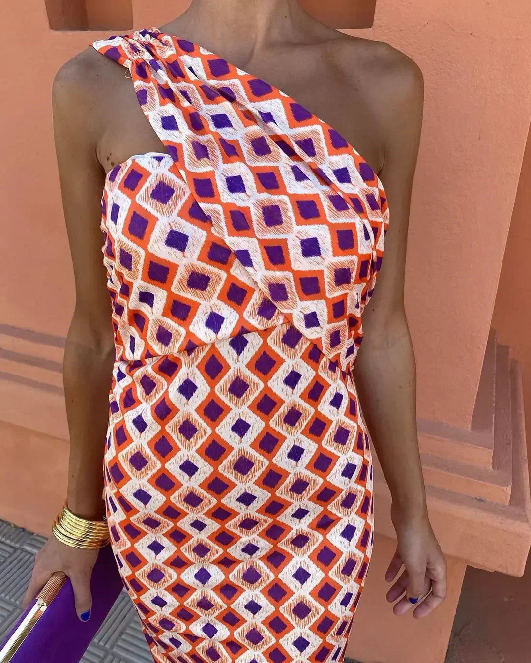 Irmgardi - Abito Colorato con Scollatura Asimmetrica