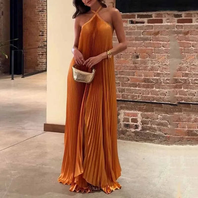Mira - Abito Maxi con Scollo Halter Plissettato Chic