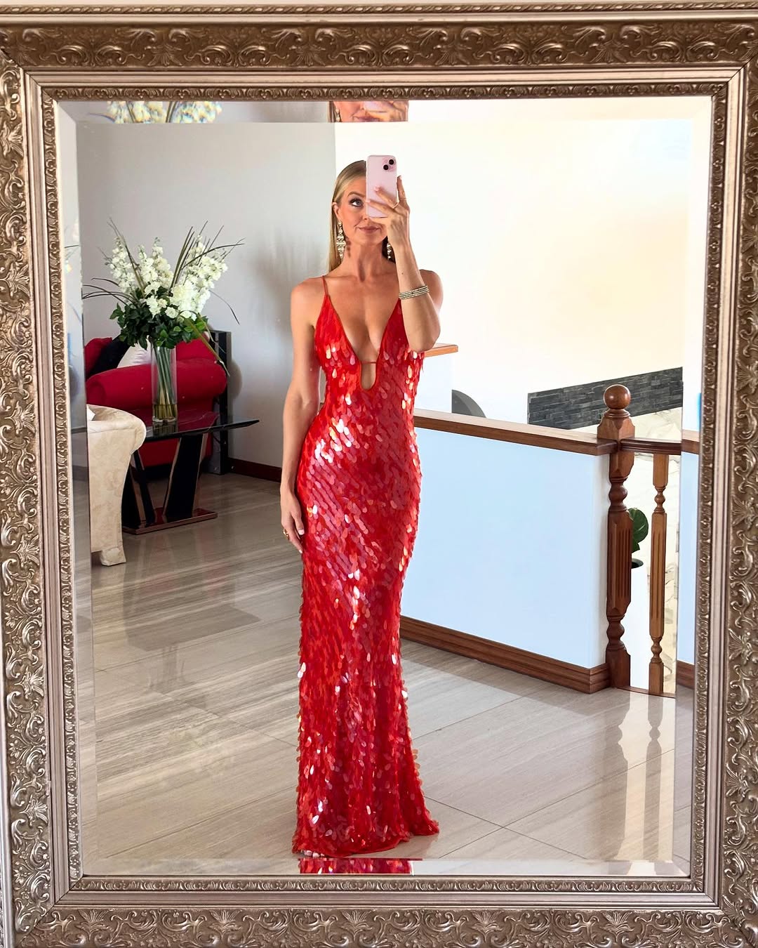 Kalea - Abito senza schiena con paillettes scintillanti