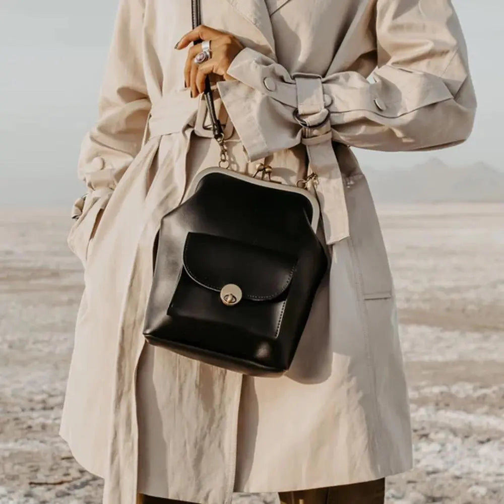 Anna - Borsa in Pelle Chic con Chiusura a Bacio