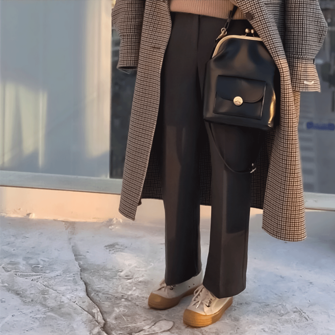 Anna - Borsa in Pelle Chic con Chiusura a Bacio