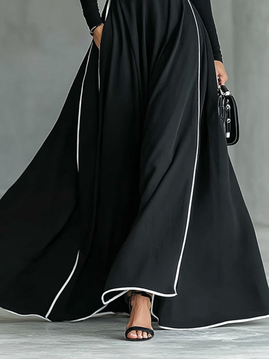 Abito Maxi Nero con Cuciture Bianche, Collo Alto, Maniche Lunghe e Cintura Fitta